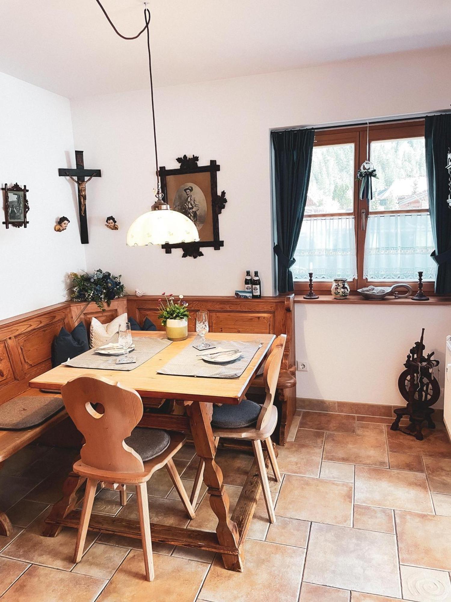 Ferienwohnungen Kaiser Franz Krün Extérieur photo